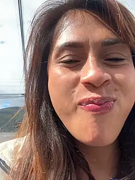 valeria absurdah online show from 16, 1, 2026