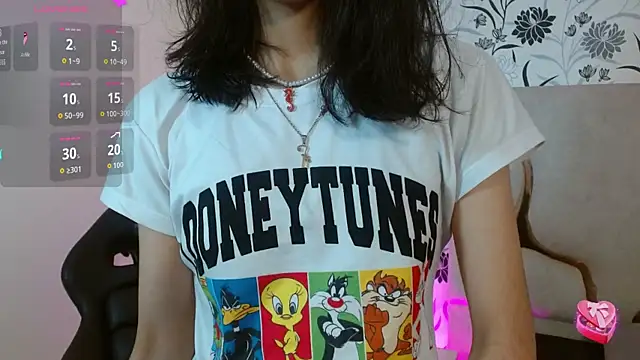 Snapshot of Joselyn_tay chatting on 28, 11, 2025 Joselyn tay online show from 28, 11, 2025