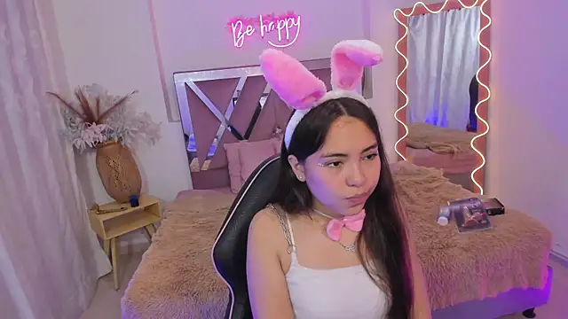 ISABELA TAY online show from 22, 11, 2025