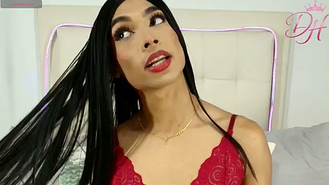 Snapshot of Daphne_Hills chatting on 4, 4, 2026 Daphne Hills online show from 4, 4, 2026