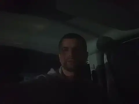 Snapshot of TwardyKierowca chatting on 21, 11, 2025 TwardyKierowca online show from 21, 11, 2025