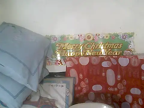 Snapshot of loriepinay46 chatting on 3, 12, 2025 loriepinay46 online show from 3, 12, 2025