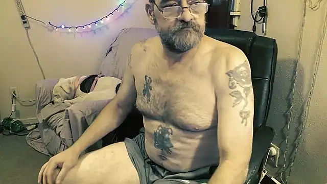 MrBigginTX online show from 4, 2, 2026