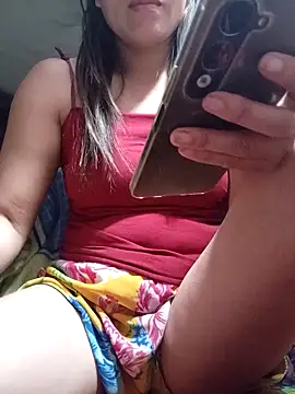 Snapshot of Lyly_sexyy chatting on 5, 4, 2026 Lyly sexyy online show from 5, 4, 2026