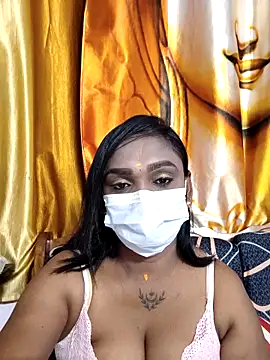 Snapshot of Dharshini98 chatting on 1, 2, 2026 Dharshini98 online show from 1, 2, 2026