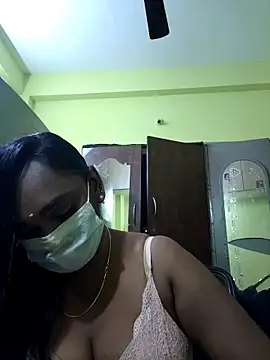 Snapshot of Dharshini98 chatting on 15, 2, 2026 Dharshini98 online show from 15, 2, 2026