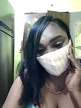 Snapshot of Dharshini98 chatting on 28, 2, 2026 Dharshini98 online show from 28, 2, 2026