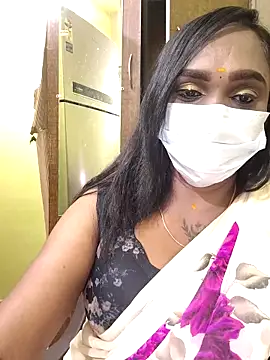 Snapshot of Dharshini98 chatting on 1, 3, 2026 Dharshini98 online show from 1, 3, 2026