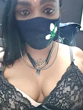 Snapshot of Dharshini98 chatting on 12, 3, 2026 Dharshini98 online show from 12, 3, 2026