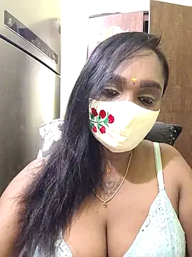 Snapshot of Dharshini98 chatting on 21, 3, 2026 Dharshini98 online show from 21, 3, 2026