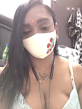 Snapshot of Dharshini98 chatting on 30, 3, 2026 Dharshini98 online show from 30, 3, 2026