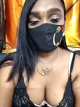 Snapshot of Dharshini98 chatting on 14, 4, 2026 Dharshini98 online show from 14, 4, 2026