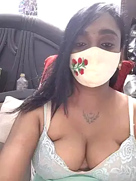 Snapshot of Dharshini98 chatting on 23, 4, 2026 Dharshini98 online show from 23, 4, 2026