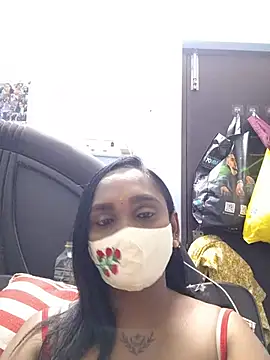 Snapshot of Dharshini98 chatting on 1, 6, 2026 Dharshini98 online show from 1, 6, 2026