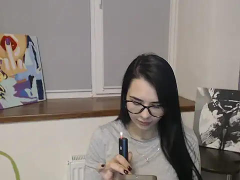 divina kira online show from 21, 12, 2025