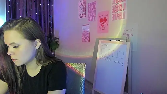 Snapshot of Kira_love_81 chatting on 30, 3, 2026 Kira love 81 online show from 30, 3, 2026