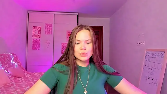 Snapshot of Kira_love_81 chatting on 16, 5, 2026 Kira love 81 online show from 16, 5, 2026