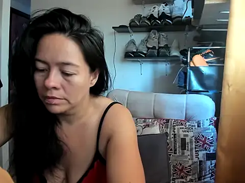 caroline 47 online show from 20, 6, 2026