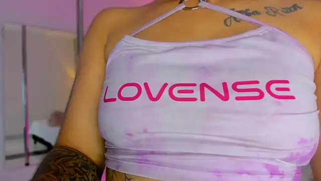 SnakeMuse online show from 27, 11, 2025