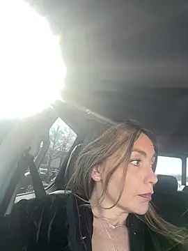 Snapshot of miatate chatting on 2, 2, 2026 miatate online show from 2, 2, 2026