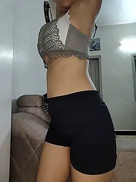 Snapshot of sexy_lelina chatting on 24, 6, 2026 sexy lelina online show from 24, 6, 2026
