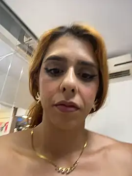Snapshot of Monahliza chatting on 9, 4, 2026 Monahliza online show from 9, 4, 2026