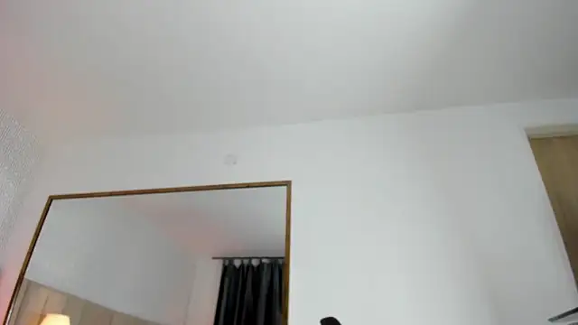 Snapshot of Sasha_Wolff chatting on 5, 12, 2025 Sasha Wolff online show from 5, 12, 2025