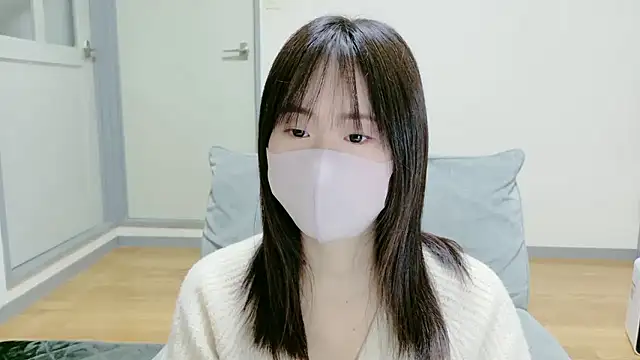 akane room online show from 5, 12, 2025