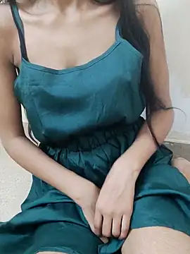 Snapshot of Asha_devi90 chatting on 10, 4, 2026 Asha devi90 online show from 10, 4, 2026