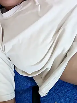 Snapshot of Asha_devi90 chatting on 21, 4, 2026 Asha devi90 online show from 21, 4, 2026