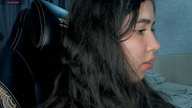 Snapshot of Diara_1an chatting on 23, 4, 2026 Diara 1an online show from 23, 4, 2026