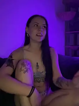 Snapshot of mysami420 chatting on 10, 4, 2026 mysami420 online show from 10, 4, 2026