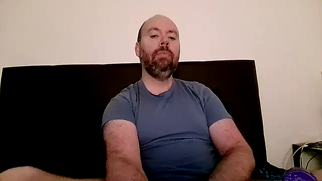 Snapshot of sbeast69 chatting on 15, 11, 2025 sbeast69 online show from 15, 11, 2025