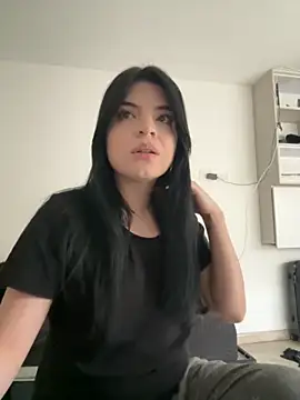 Snapshot of Deva_11 chatting on 13, 11, 2025 Deva 11 online show from 13, 11, 2025