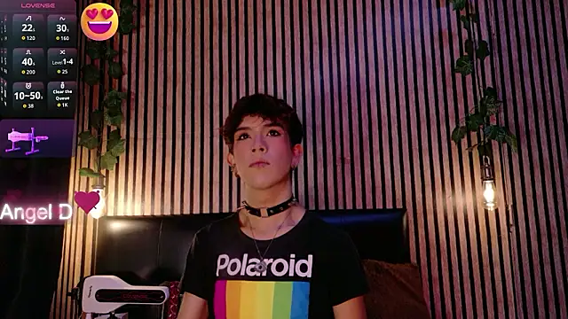 Angeldust19 online show from 4, 2, 2026