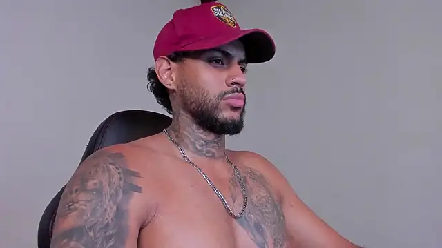 LuigiVitale 1 online show from 8, 2, 2026