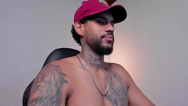 LuigiVitale 1 online show from 17, 2, 2026