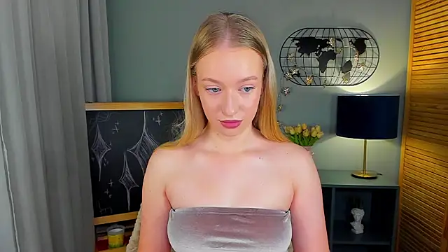 Snapshot of elldiana chatting on 2, 4, 2026 elldiana online show from 2, 4, 2026