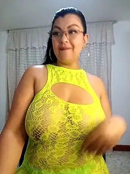 CelesteAlvarez1989 online show from 17, 12, 2025