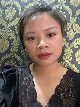 Snapshot of sara-xx chatting on 14, 11, 2025 sara-xx online show from 14, 11, 2025