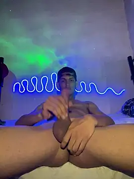 Snapshot of Luigi_cumming1 chatting on 5, 4, 2026 Luigi cumming1 online show from 5, 4, 2026