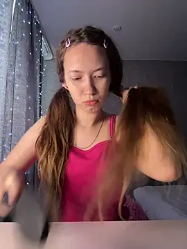 Holy Poly online show from 13, 1, 2026