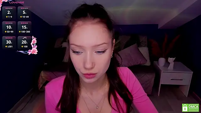 brittbrucker  online show from 18, 11, 2025