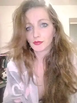 Snapshot of CrazyMaya39 chatting on 21, 4, 2026 CrazyMaya39 online show from 21, 4, 2026