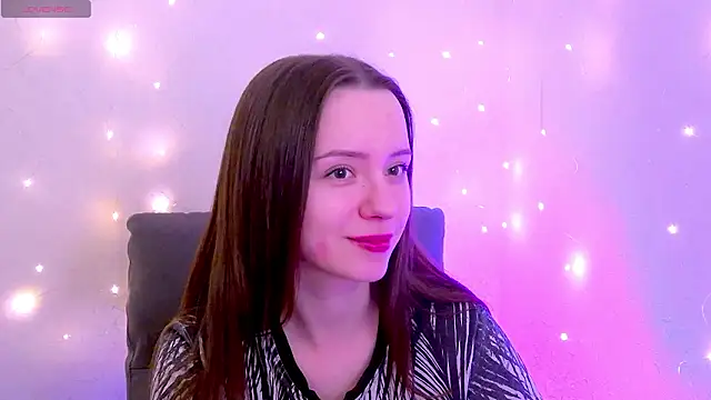 Snapshot of BellaVelure6767 chatting on 7, 3, 2026 BellaVelure6767 online show from 7, 3, 2026