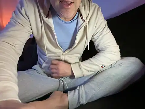 Brandonn1989amateur online show from 24, 2, 2026