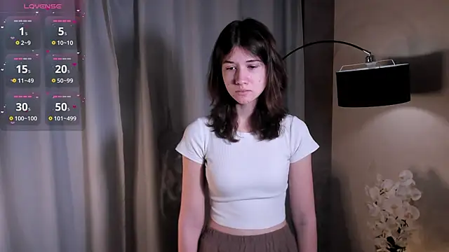 MarilynMun online show from 5, 12, 2025