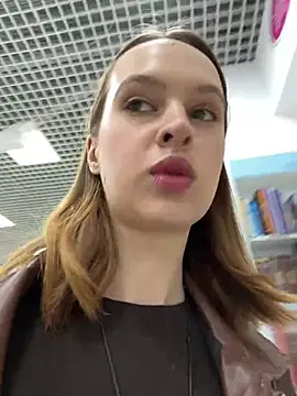 hani obsessed online show from 7, 4, 2026