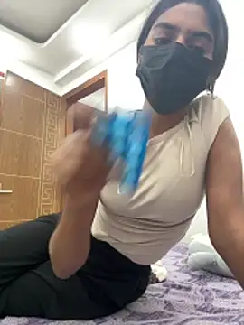 sexyayeshadesi online show from 6, 4, 2026