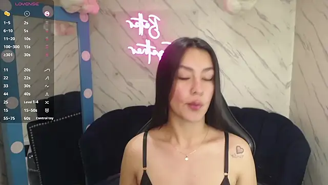 Snapshot of Maleja_v_ chatting on 6, 1, 2026 Maleja v online show from 6, 1, 2026